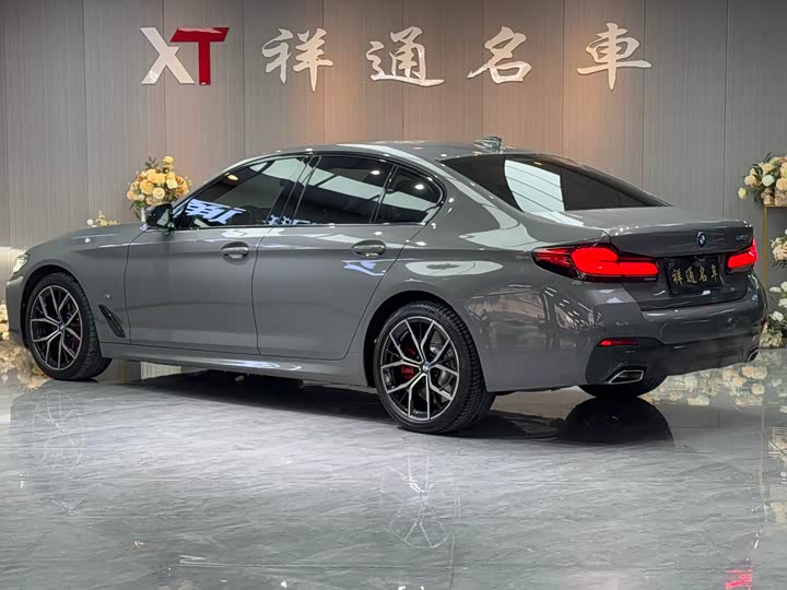 Фото 8 - BMW 5 Series