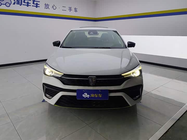 Фото 2 - Roewe i5