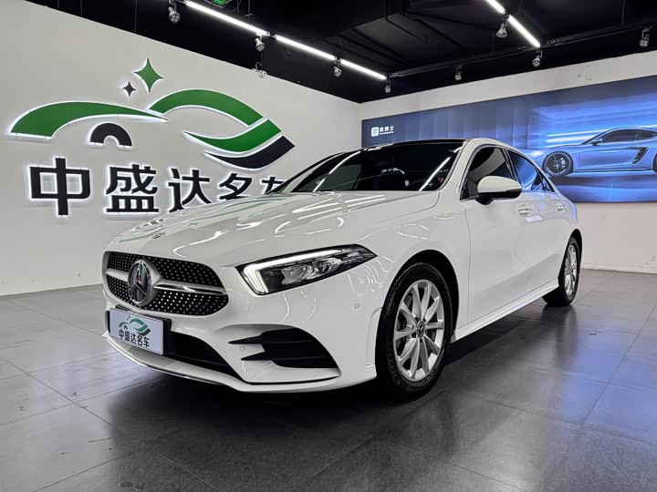 Фото 1 - Mercedes-Benz A-Class