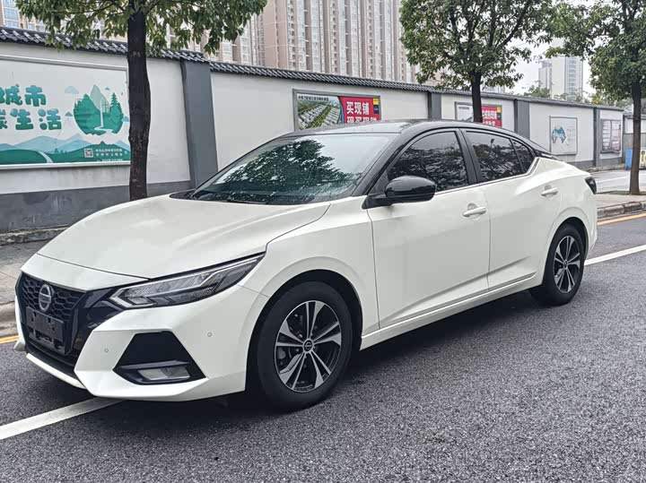 Фото 1 - Nissan Sylphy