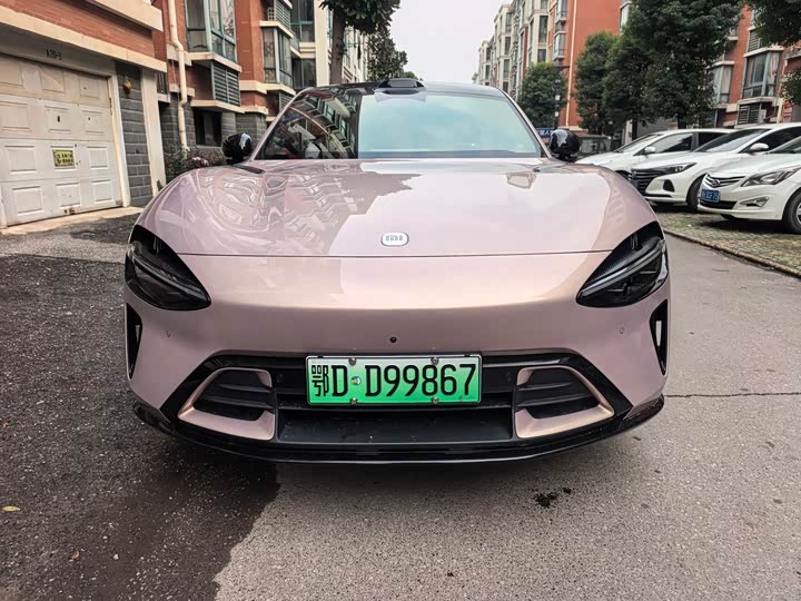 Фото 2 - Xiaomi YU7