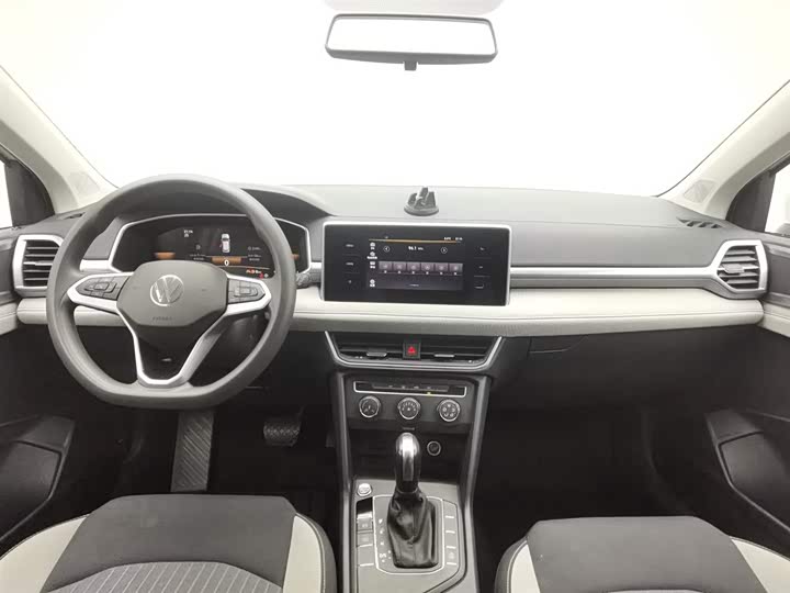 Фото 5 - Volkswagen Tharu