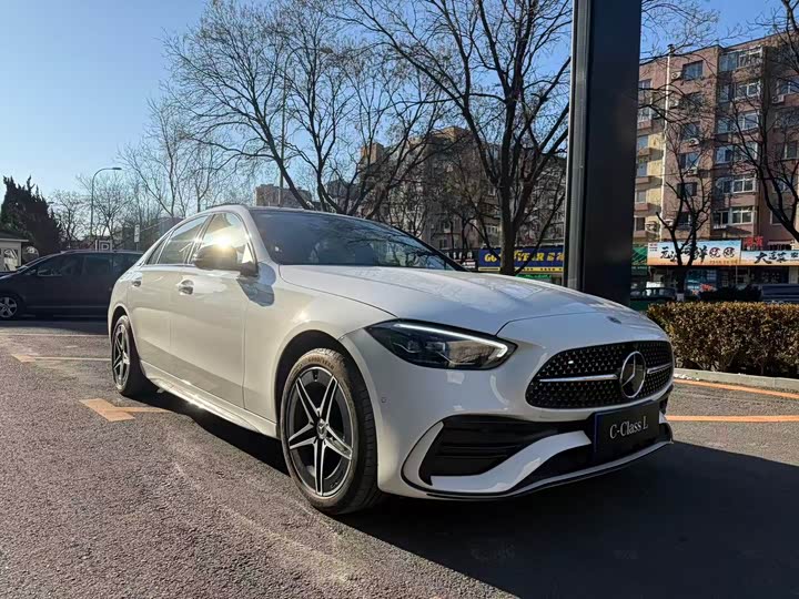 Фото 3 - Mercedes-Benz C-Class