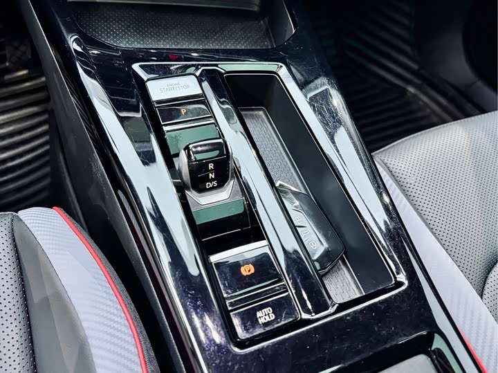 Фото 5 - Volkswagen Lamando L