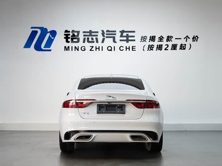 Фото 6 - Jaguar XF L