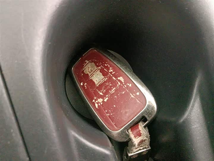 Фото 9 - Toyota Corolla