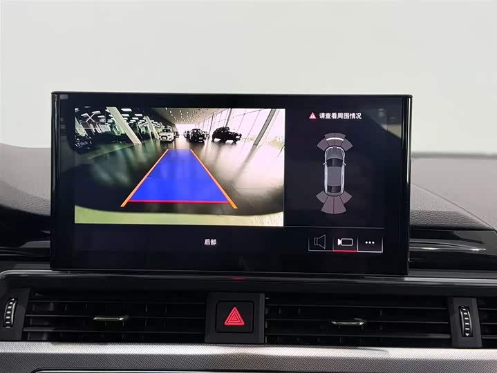 Фото 8 - Audi A5