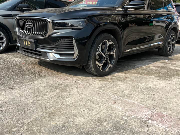 Фото 3 - Geely Monjaro