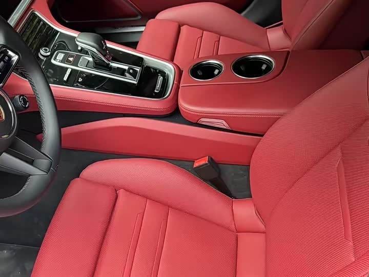 Фото 6 - Porsche Panamera