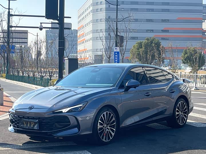 Фото 1 - MG Motor 7