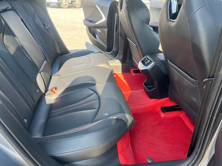 Фото 4 - MG Motor 7