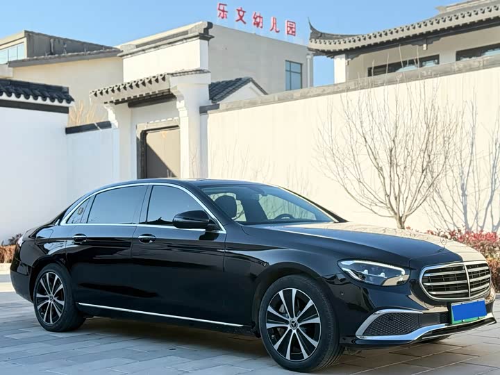 Фото 3 - Mercedes-Benz E-Class Hybrid