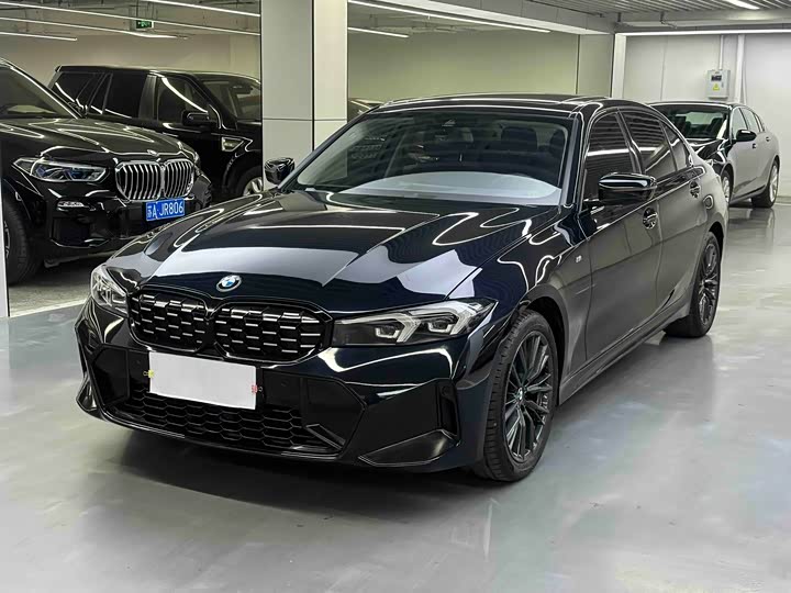 Фото 1 - BMW 3 Series