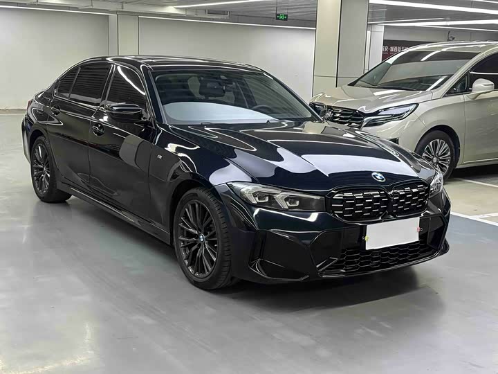 Фото 3 - BMW 3 Series