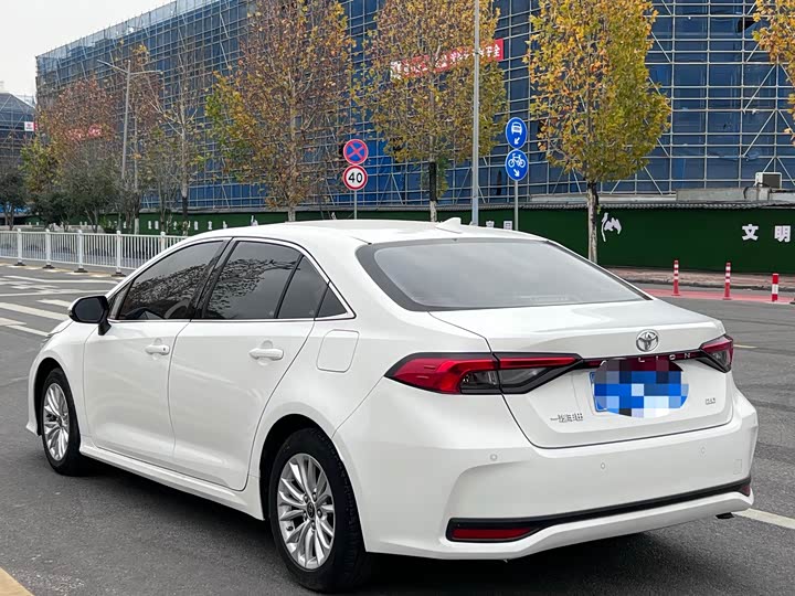 Фото 3 - Toyota Allion