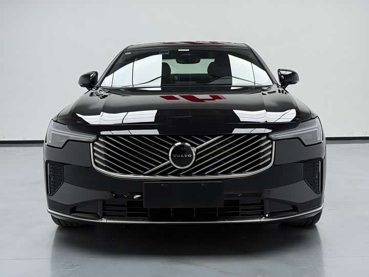 Фото 2 - Volvo S90