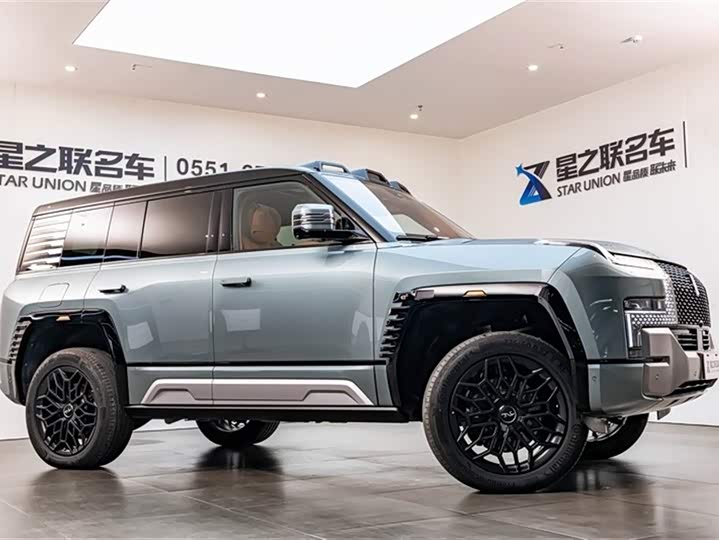 Фото 6 - BYD Yangwang U8