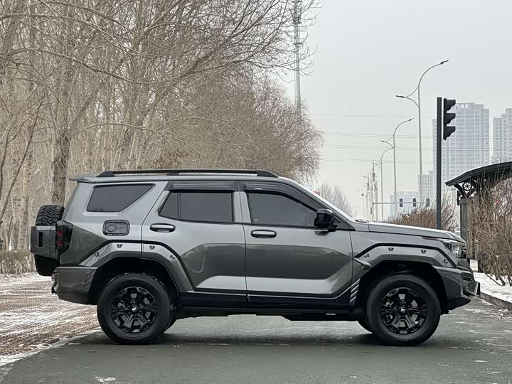 Фото 8 - Tank 400 Hybrid