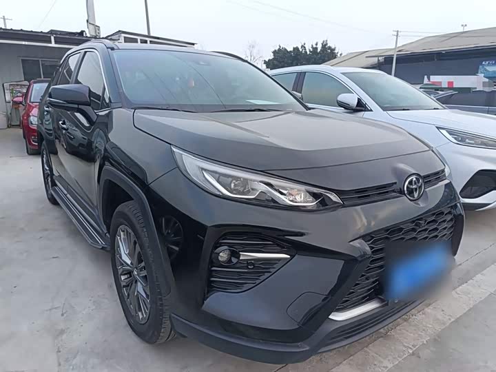 Фото 4 - Toyota Wildlander