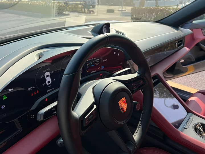 Фото 5 - Porsche Taycan