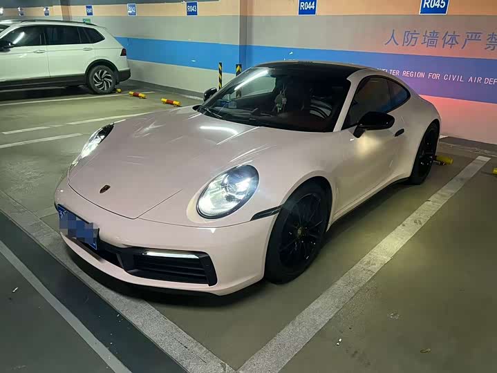 Фото 1 - Porsche 911