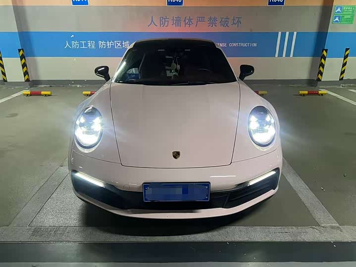 Фото 2 - Porsche 911