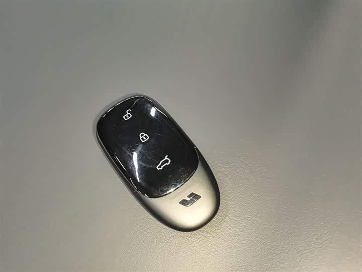 Фото 9 - LiXiang One