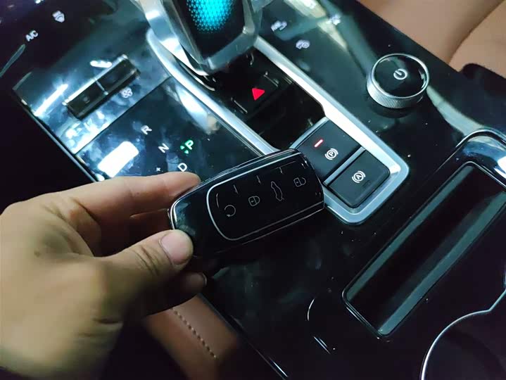 Фото 9 - Chery Tiggo 8 Plus