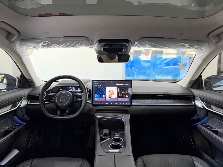 Фото 5 - Zeekr 001