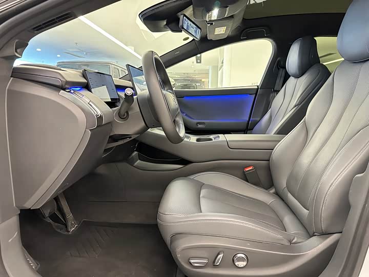 Фото 9 - XPeng F57