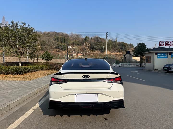 Фото 6 - Hyundai Elantra N line