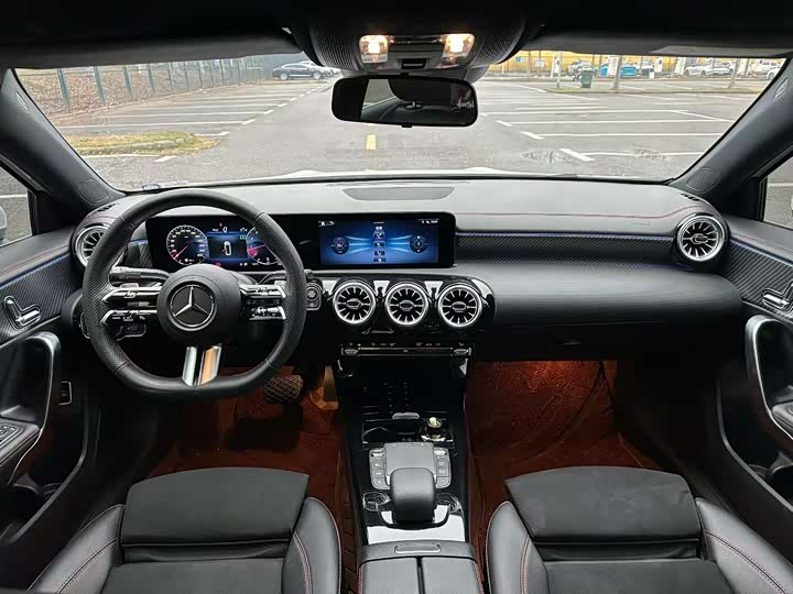 Фото 5 - Mercedes-Benz A-Class