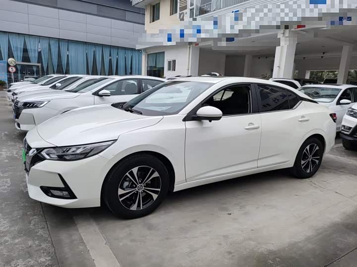 Фото 5 - Nissan Sylphy