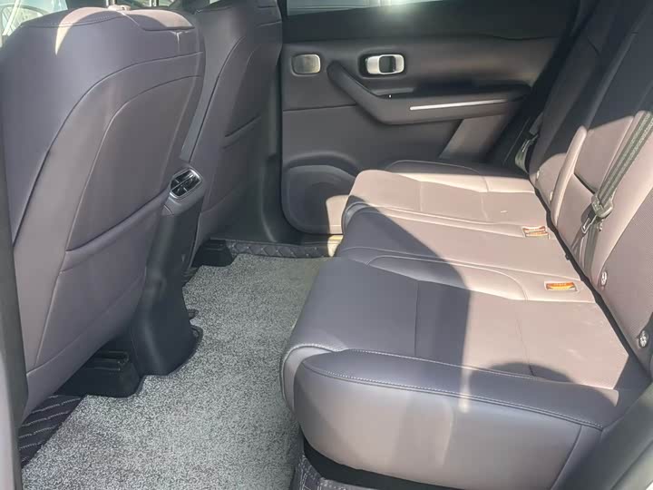 Фото 5 - Leapmotor C10