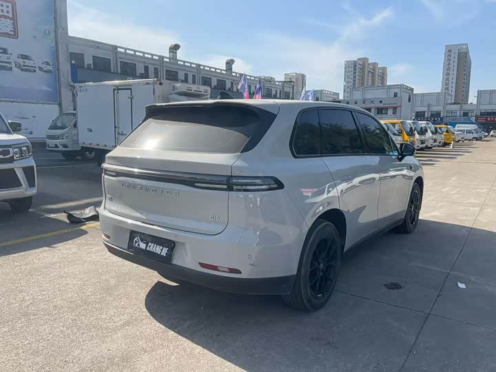 Фото 7 - Leapmotor C10