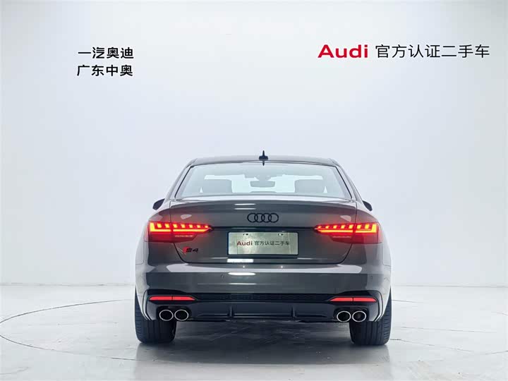Фото 5 - Audi S4