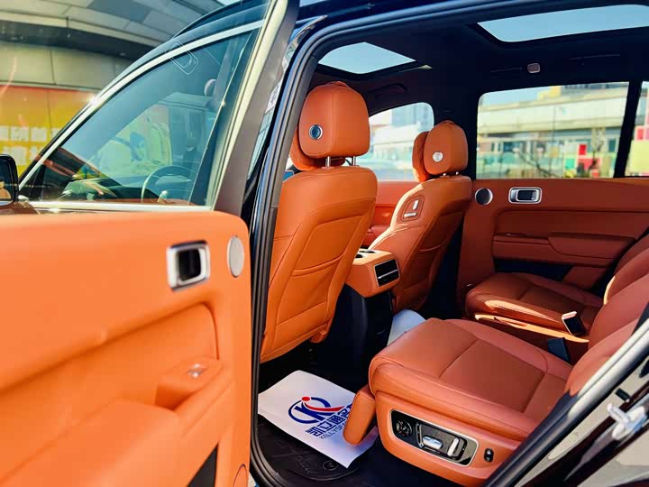 Фото 6 - LiXiang L8