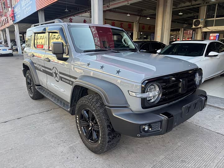 Фото 2 - Tank 300