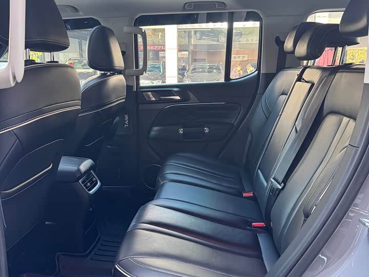 Фото 8 - Tank 300