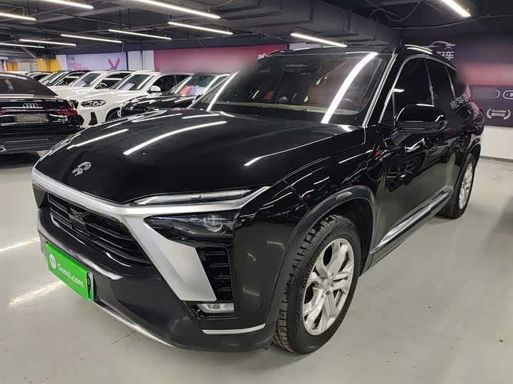 Фото 1 - Nio ES8