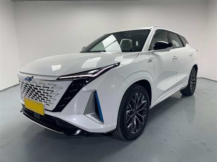 Фото 1 - Changan Oshan Z6 Hybrid