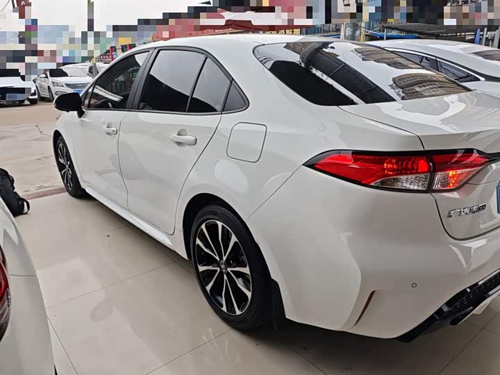 Фото 5 - Toyota Levin