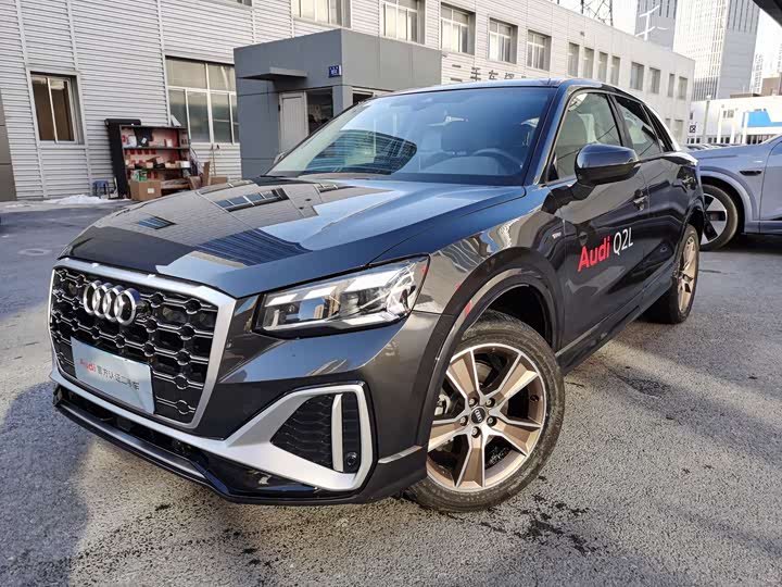 Фото 1 - Audi Q2L
