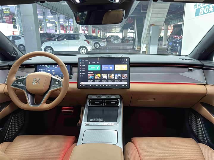 Фото 7 - BYD Han L