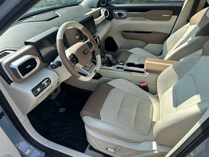 Фото 4 - Geely Icon