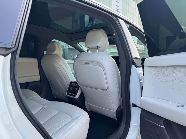 Фото 5 - XPeng F57