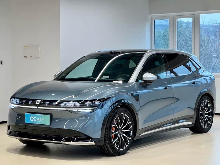 Фото 1 - Zeekr 7X