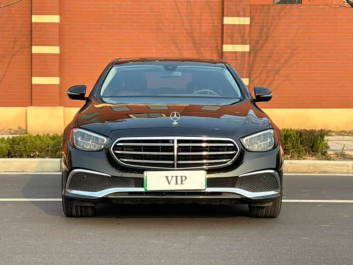 Фото 2 - Mercedes-Benz E-Class Hybrid