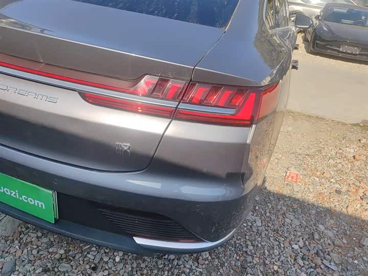 Фото 8 - BYD Han