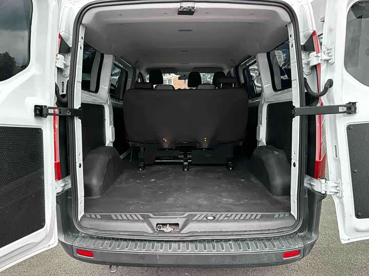 Фото 6 - Ford Transit